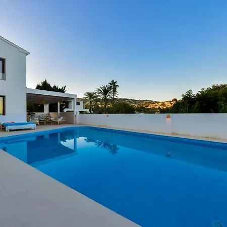 La Mar - Managed By Almarina Villa