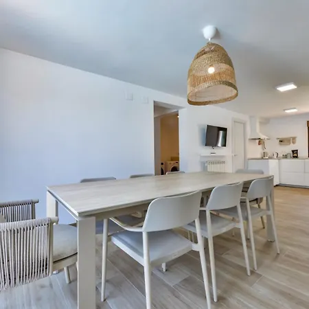 La Mar - Managed By Almarina