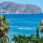 Willa La Mar - Managed By Almarina *