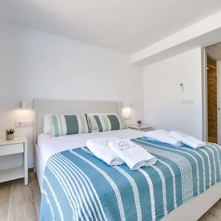 La Mar - Managed By Almarina Willa